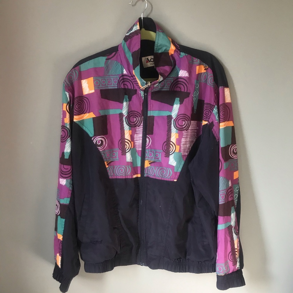 VINTAGE WINDBREAKER SPORTY